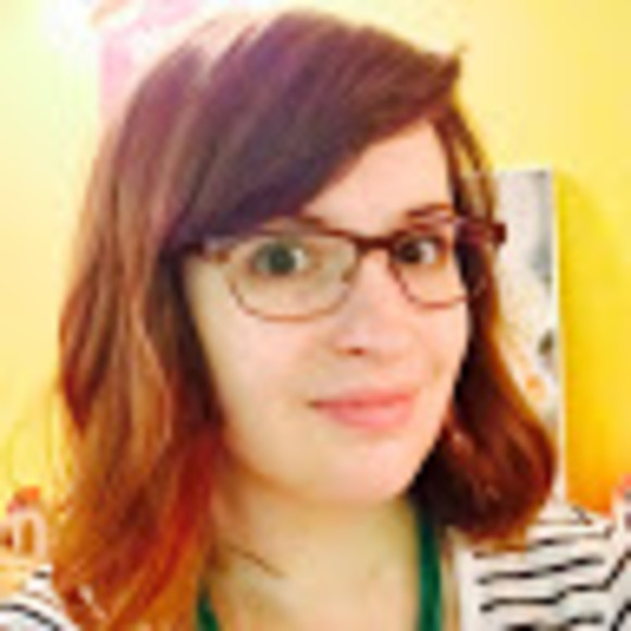 Meet your Posher, Emma - Picture 1 of 1